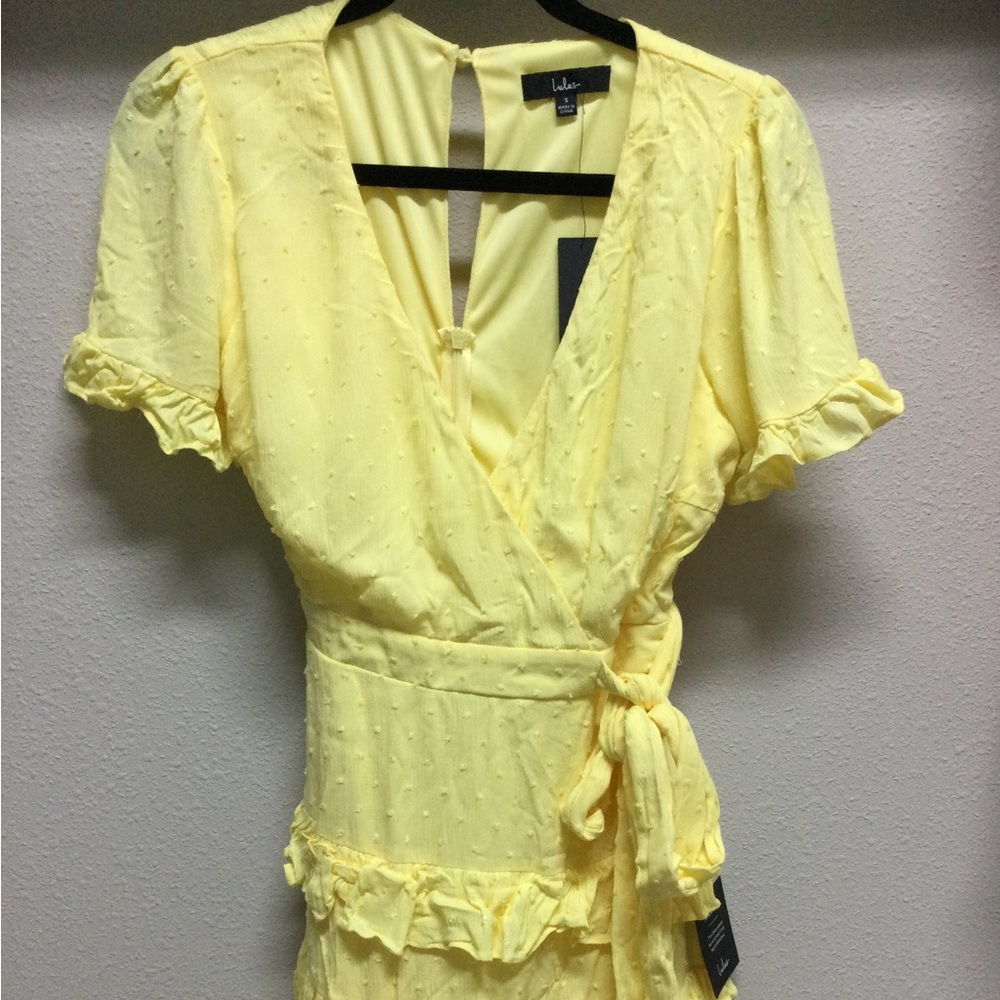 Lulus yellow wrap dress